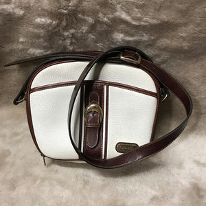 Carryland Purse Cream Brown many compartments